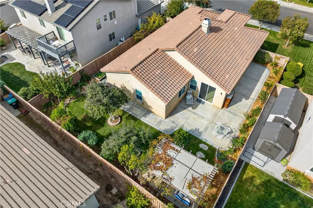 31619 Umbria Lane, Winchester, California 92596 home-pic-9